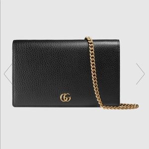 Gucci Marmont leather mini chain bag in black